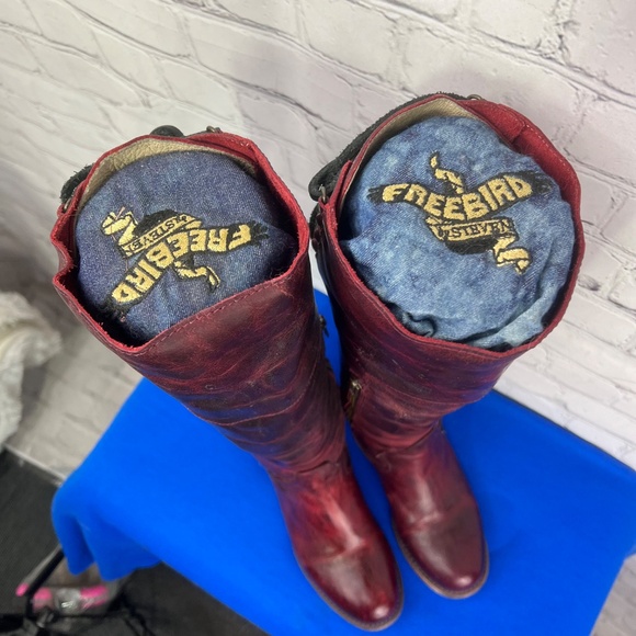 🦄•|•FREEBIRD BY STEVEN•| Cyn in Wine Color Knee High Boots Lace Up Top - Picture 11 of 12